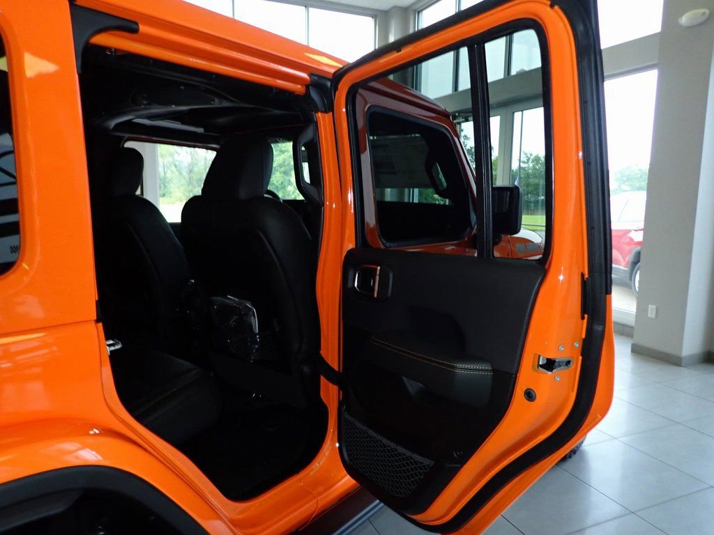 New 2025 Jeep Wrangler Rubicon 392 image 28