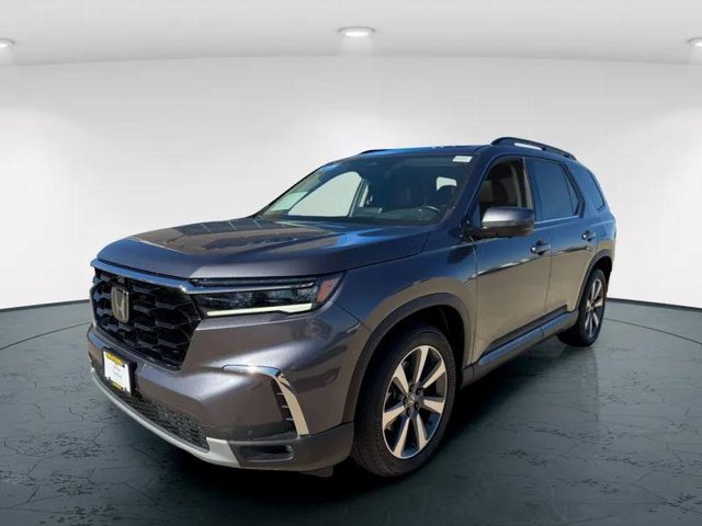 Certified 2023 Honda Pilot Elite
