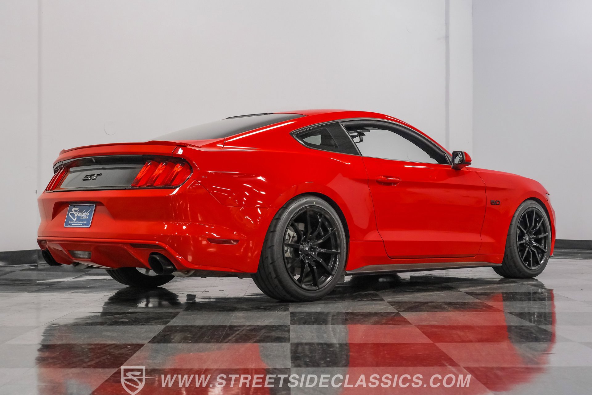 Used 2017 Ford Mustang GT image 25
