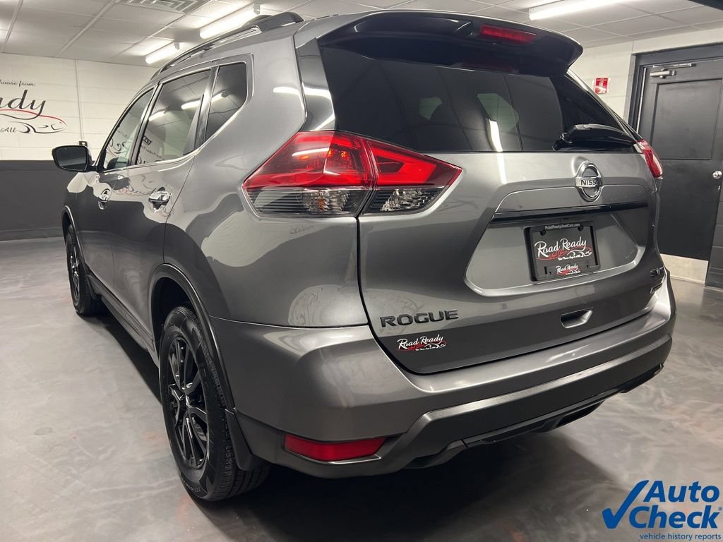 Used 2018 Nissan Rogue SV AWD/4WD image 8