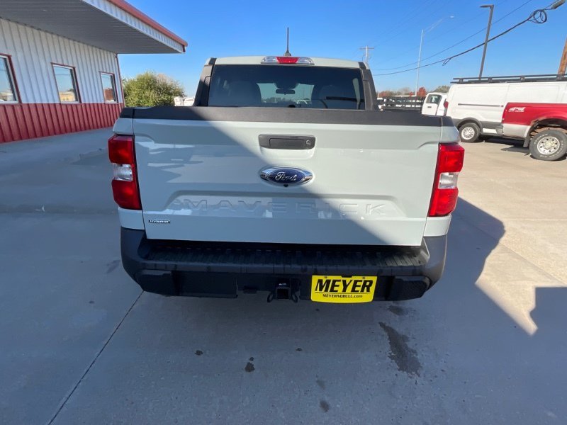 Used 2023 Ford Maverick XLT FWD image 7