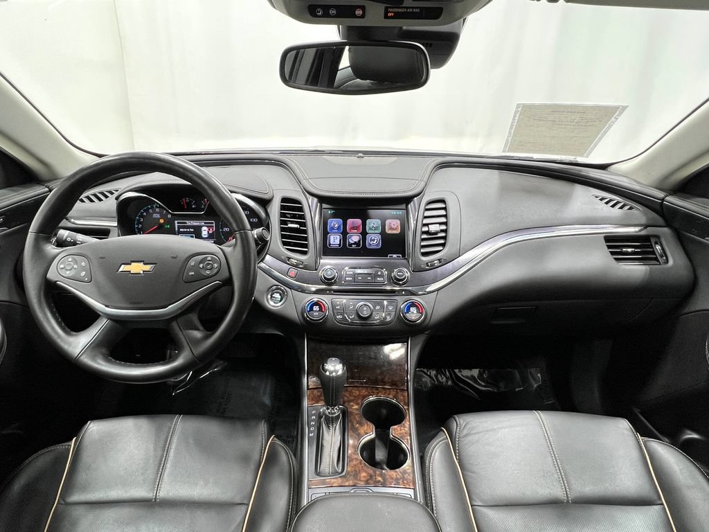 Used 2015 Chevrolet Impala LTZ FWD image 21