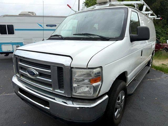 Used 2008 Ford E-250 and Econoline 250 image 3
