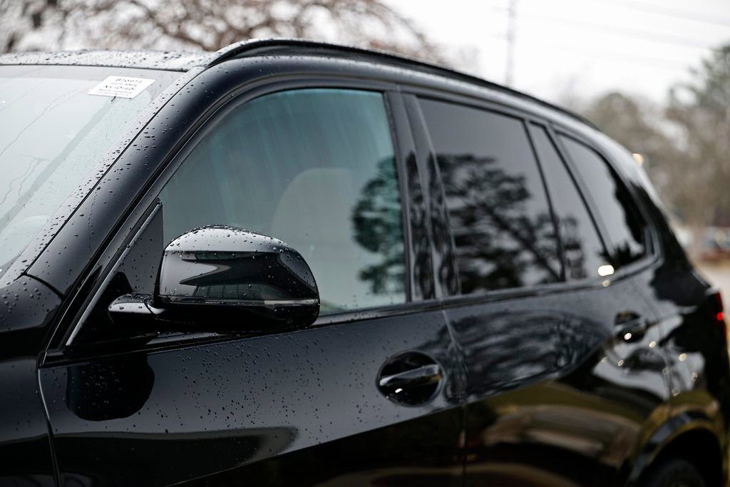 New 2026 BMW X5 sDrive40i w/ M Sport Package image 12