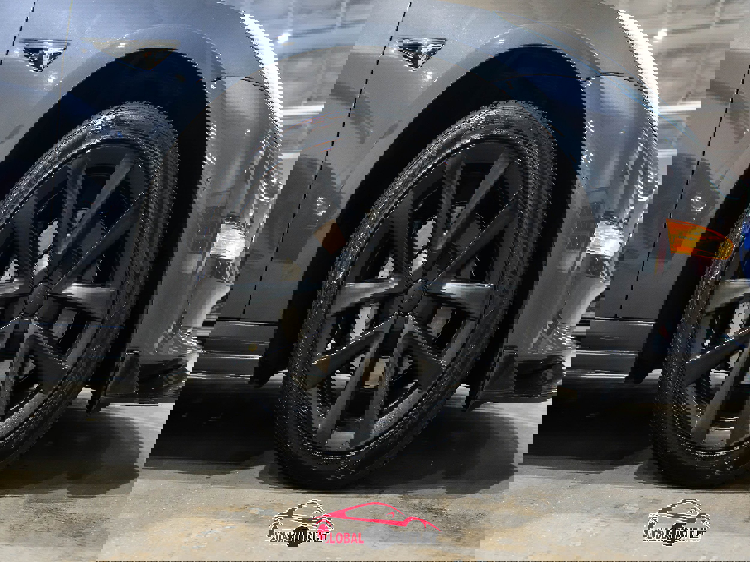 Used 2019 Tesla Model 3 Standard Range image 10