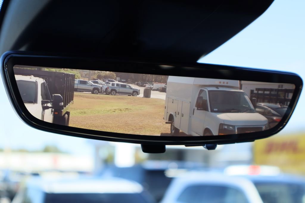 Used 2024 GMC Sierra 2500 Denali Ultimate image 15