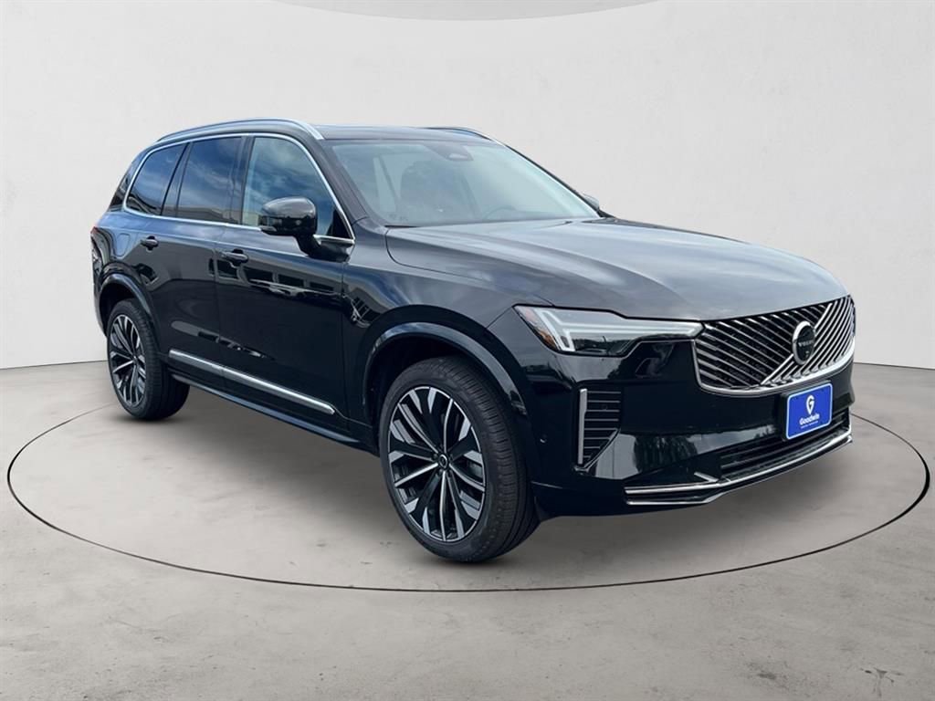 New 2026 Volvo XC90 B6 Plus w/ Protection Package Premier AWD/4WD image 7