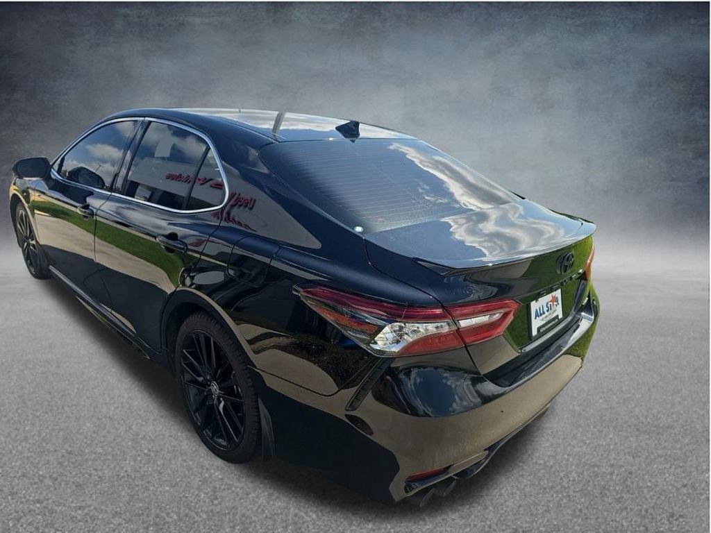 Used 2021 Toyota Camry XSE FWD image 6