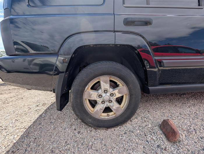 Used 2006 Jeep Commander 4WD image 16