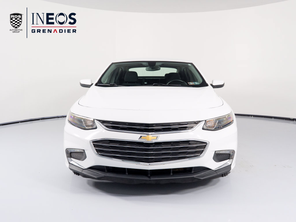 Used 2017 Chevrolet Malibu LT FWD image 10