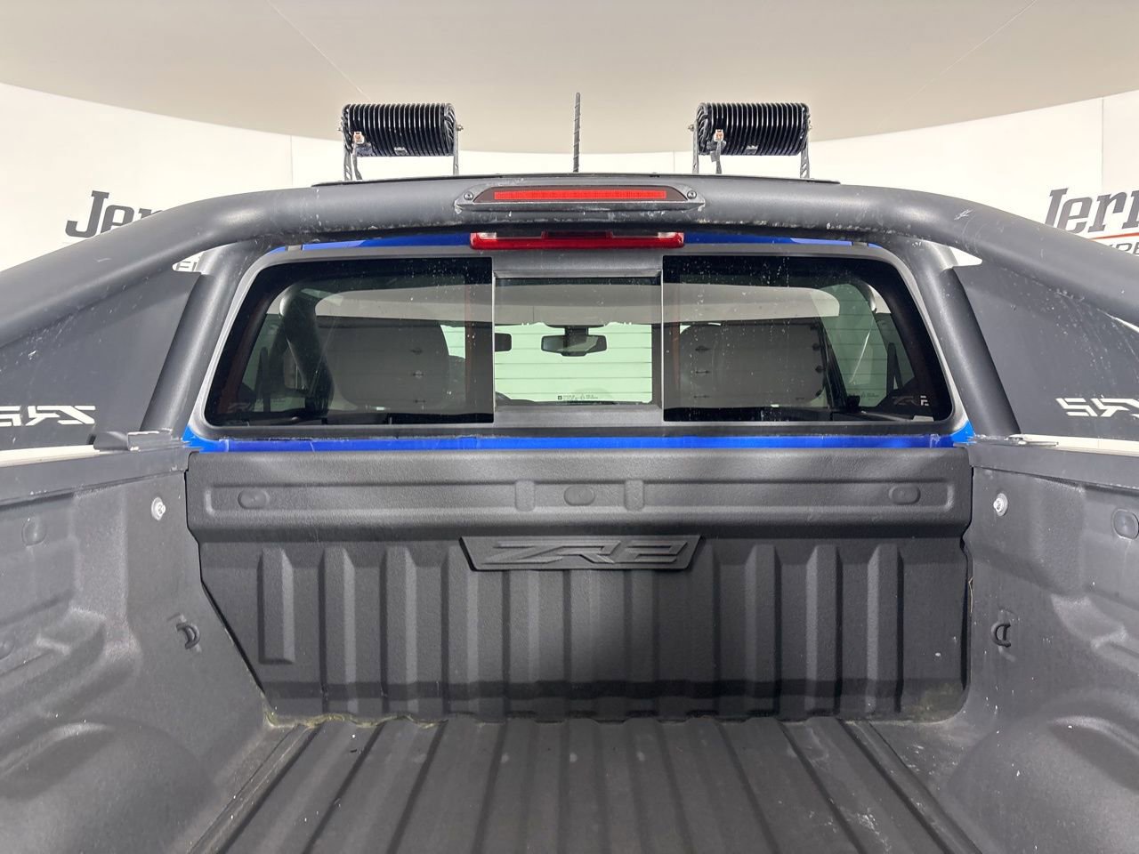 Used 2020 Chevrolet Colorado ZR2 w/ ZR2 Dusk Special Edition image 20