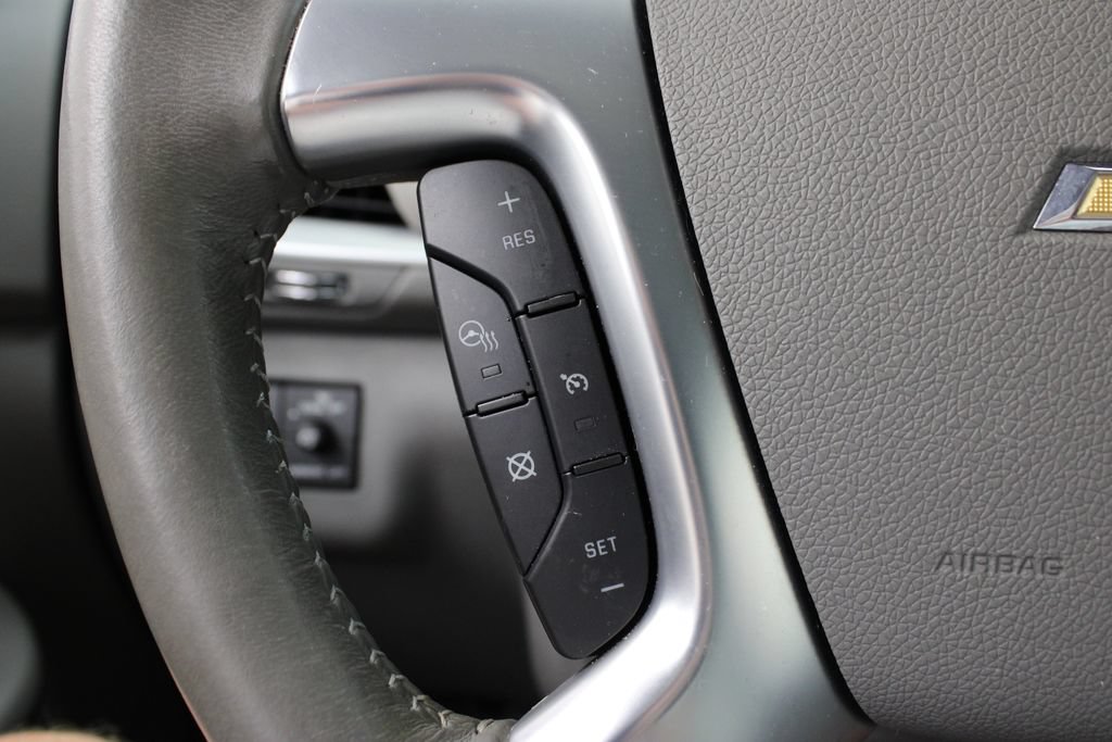 Used 2017 Chevrolet Traverse Premier FWD image 26