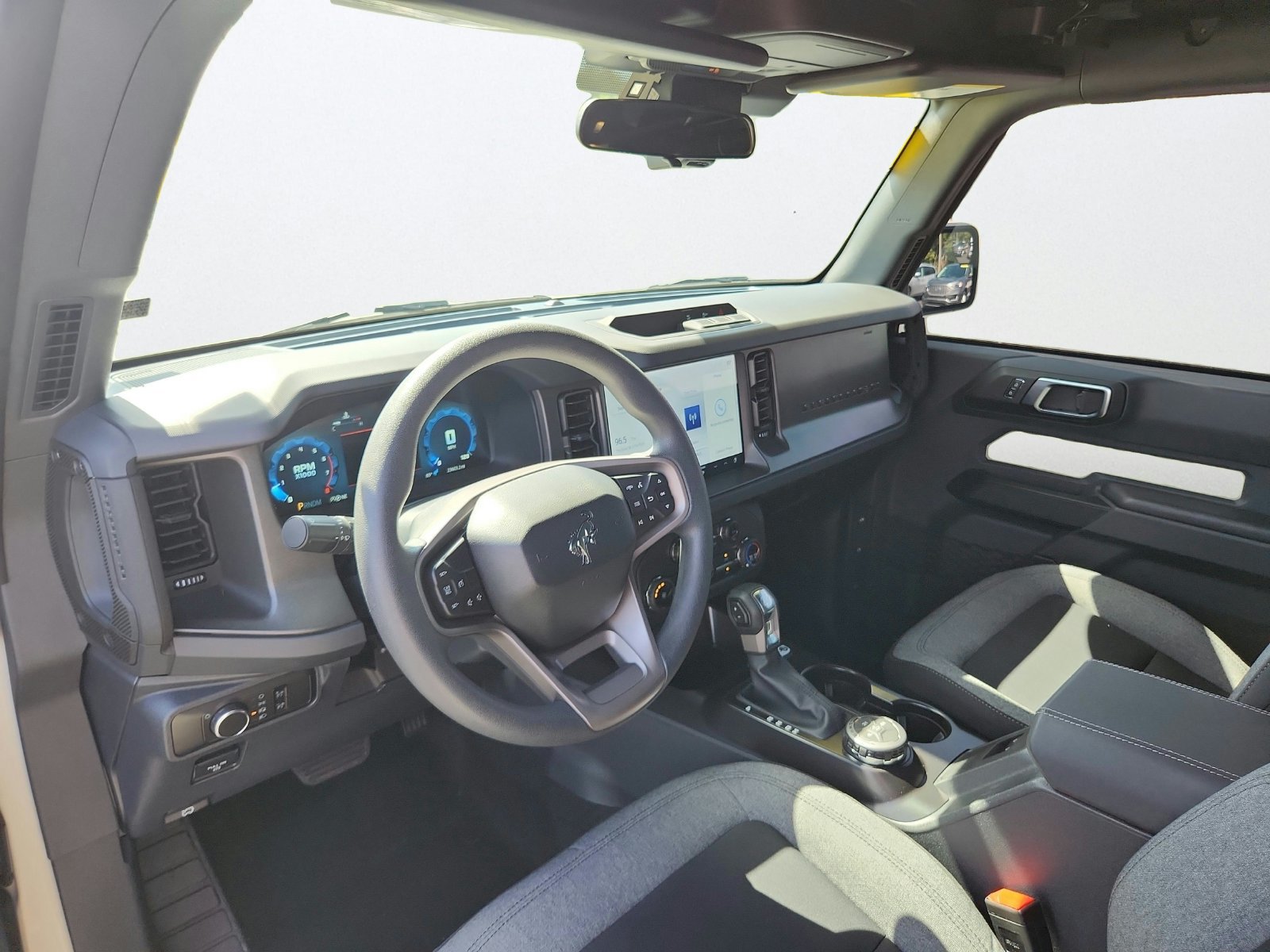 Used 2025 Ford Bronco 2-Door AWD/4WD image 11