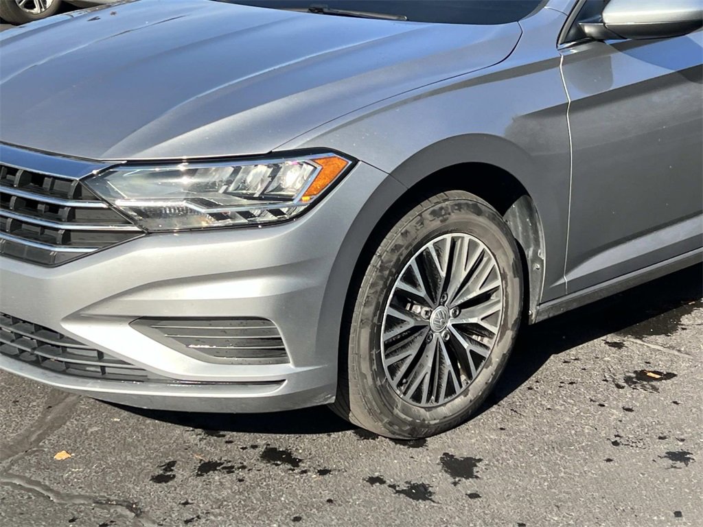 Used 2020 Volkswagen Jetta SE image 8