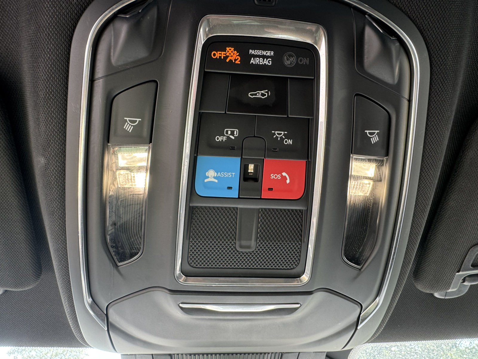 Used 2024 Dodge Charger Daytona Scat Pack w/ Plus Group AWD/4WD image 22