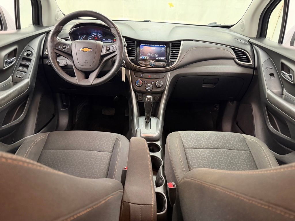 Used 2020 Chevrolet Trax LS w/ Tint and Cruise Package FWD image 29