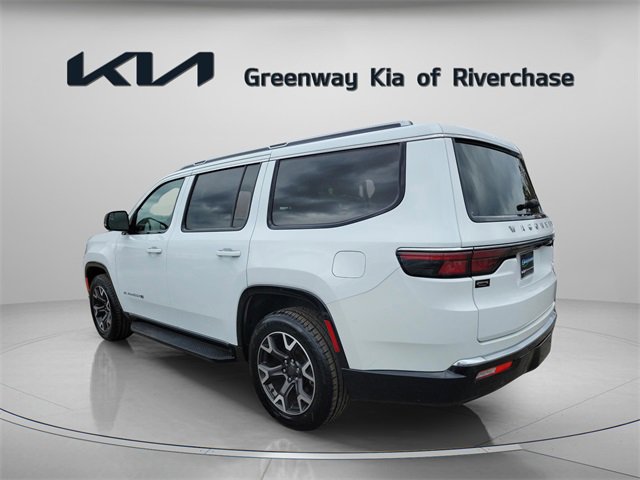 Used 2023 Jeep Wagoneer Series III w/ Preferred Equipment Group image 4