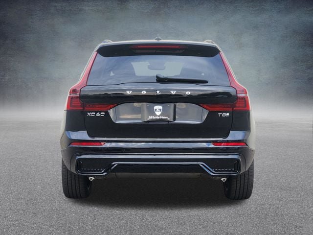 New 2026 Volvo XC60 T8 Plus w/ Climate Package PRO AWD/4WD image 6
