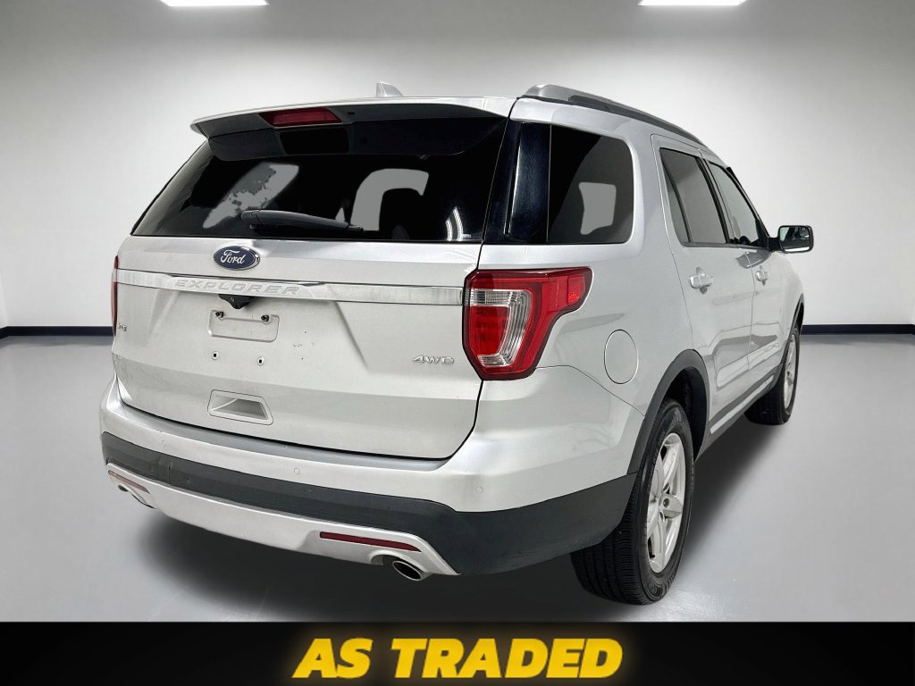 Used 2016 Ford Explorer XLT AWD/4WD image 7