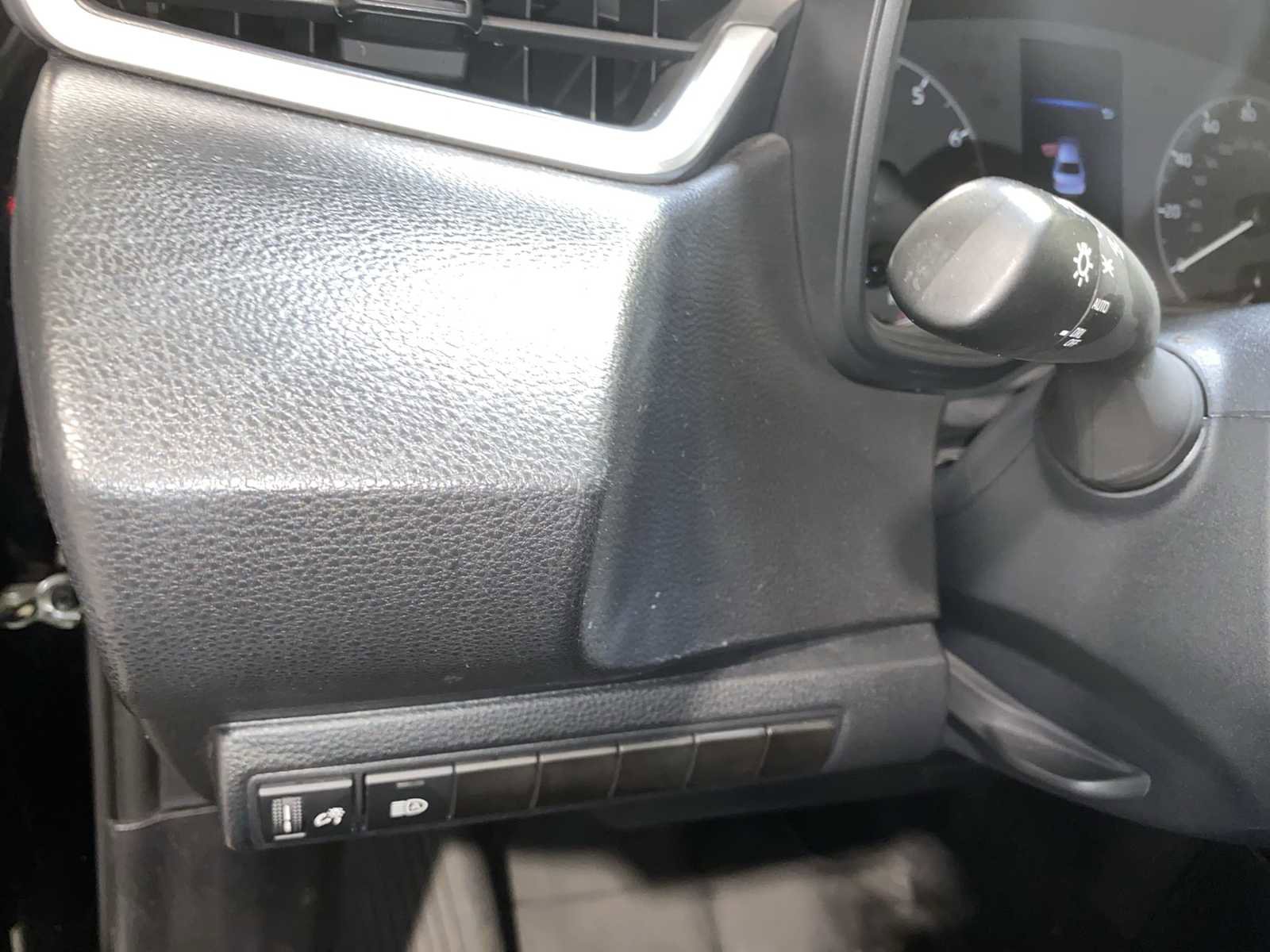 Used 2023 Toyota Corolla LE image 24