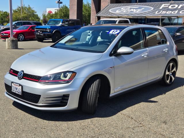 Used 2017 Volkswagen GTI SE FWD image 8