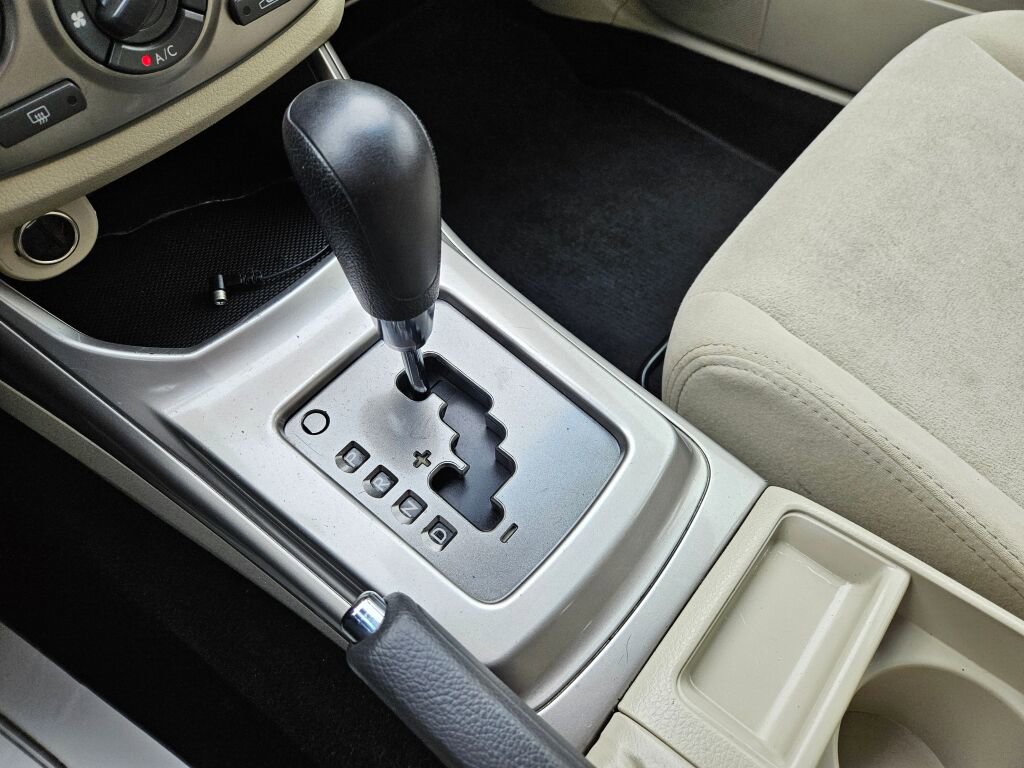 Used 2010 Subaru Impreza 2.5i image 21
