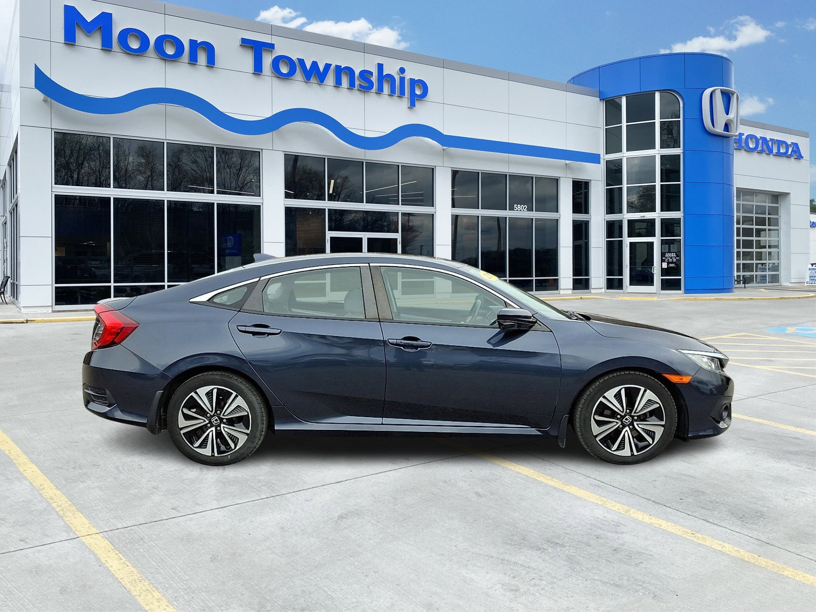 Used 2017 Honda Civic EX-L image 7