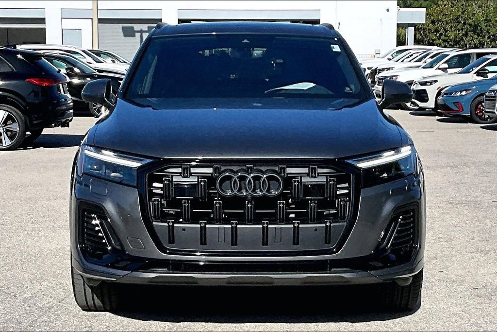 Used 2025 Audi Q7 2.0T Premium w/ Convenience Plus Package image 10