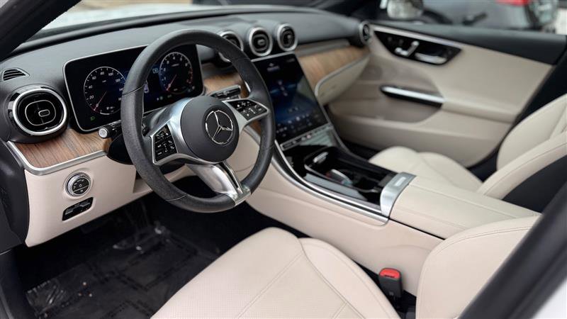 Used 2024 Mercedes-Benz C 300 Sedan image 8