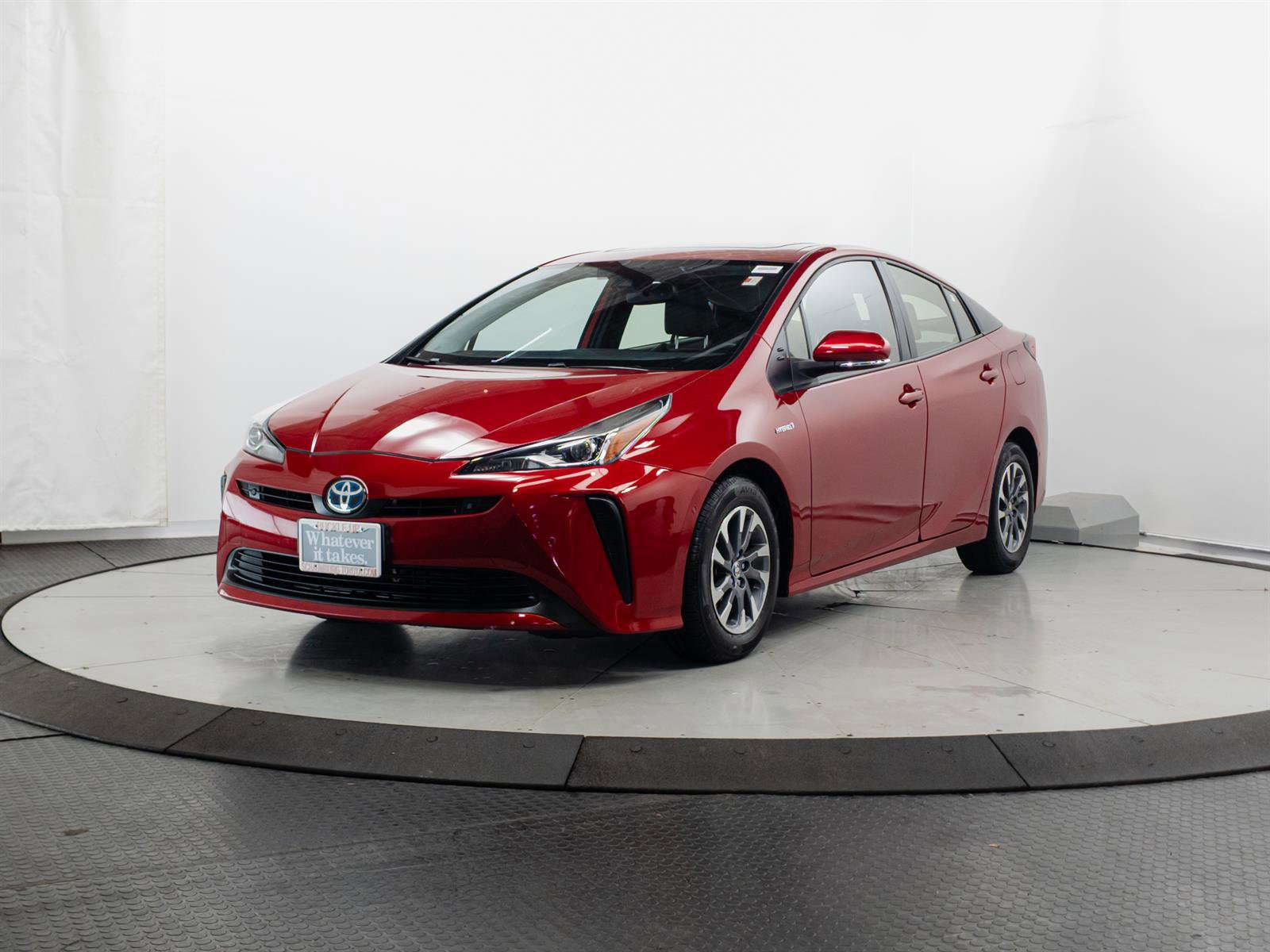 Certified 2021 Toyota Prius Limited w/ Premium Convenience Package image 3