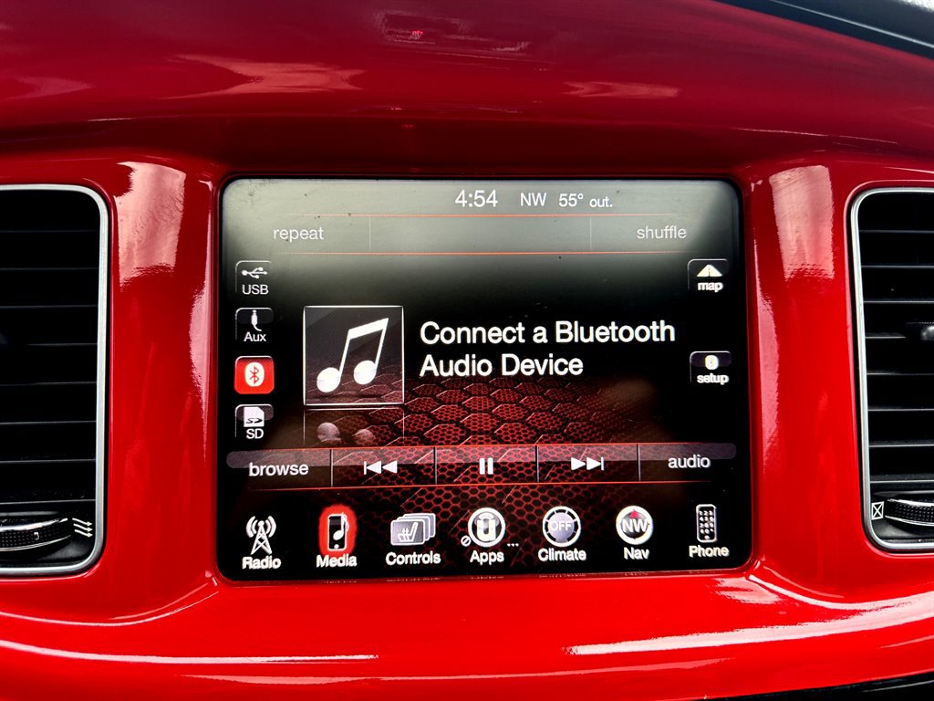 Used 2016 Dodge Charger SRT w/ Harman/Kardon Audio Group image 23