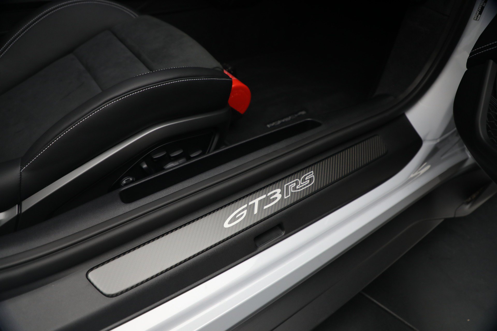 Used 2025 Porsche 911 GT3 RS RWD image 23