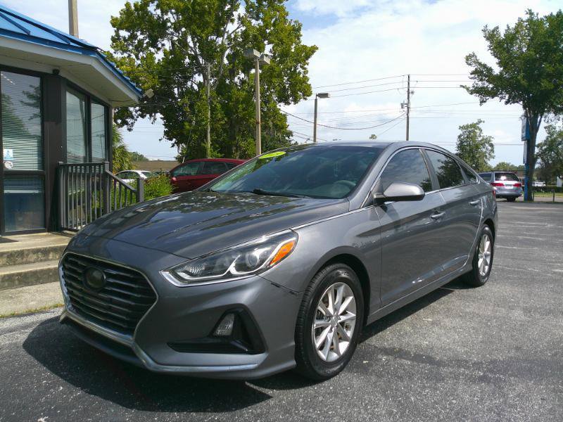 Used 2019 Hyundai Sonata SE FWD image 2