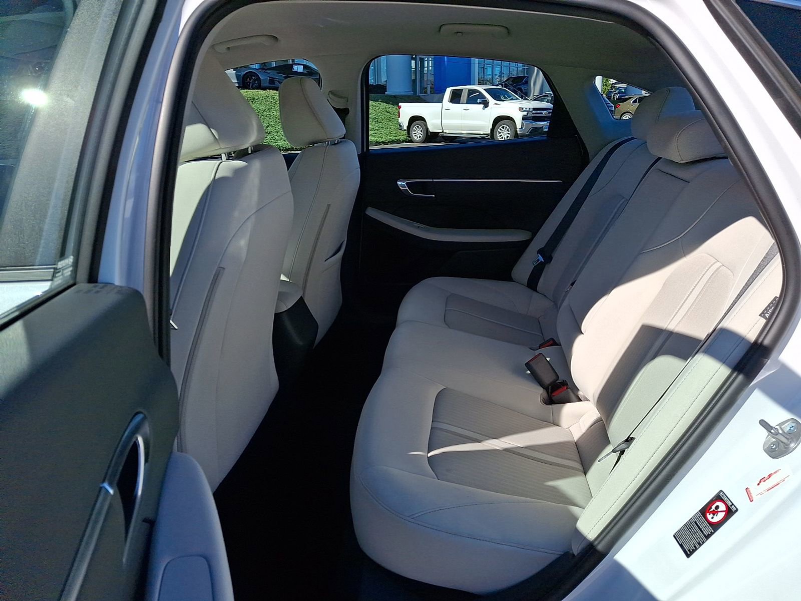 Used 2023 Hyundai Sonata SEL FWD image 12