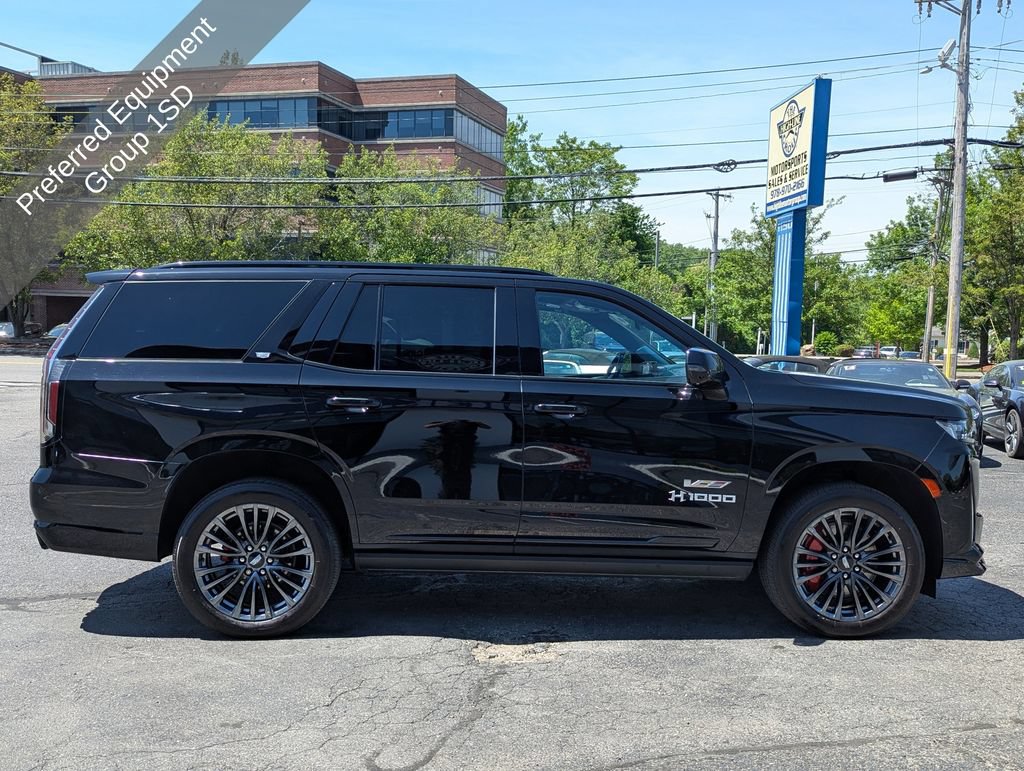 Used 2023 Cadillac Escalade V AWD/4WD image 7