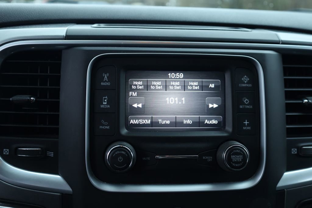 Used 2024 RAM 1500 Classic SLT image 8