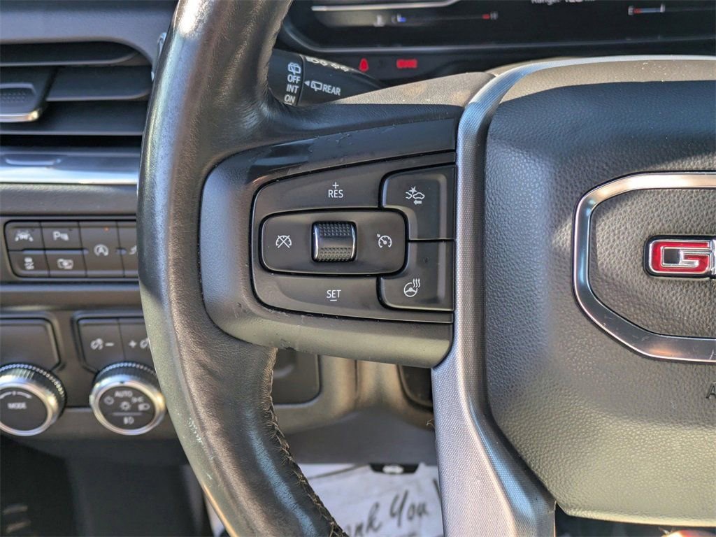 Used 2022 GMC Yukon SLT w/ SLT Premium Package image 11