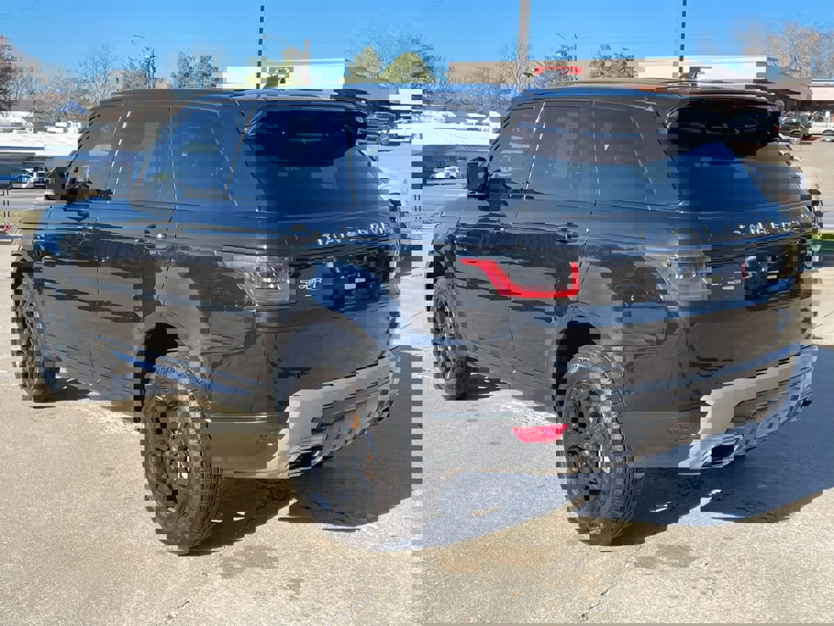 Used 2019 Land Rover Range Rover Sport SE image 5