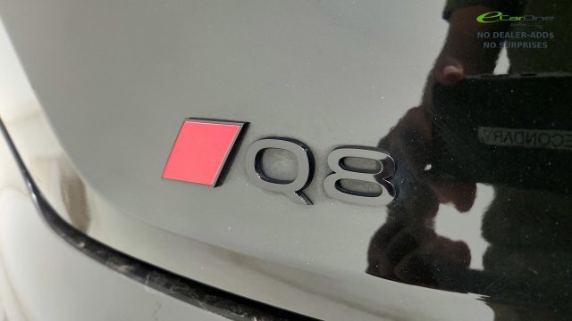 Used 2024 Audi Q8 e-tron Premium Plus w/ Premium Plus Package AWD/4WD image 37