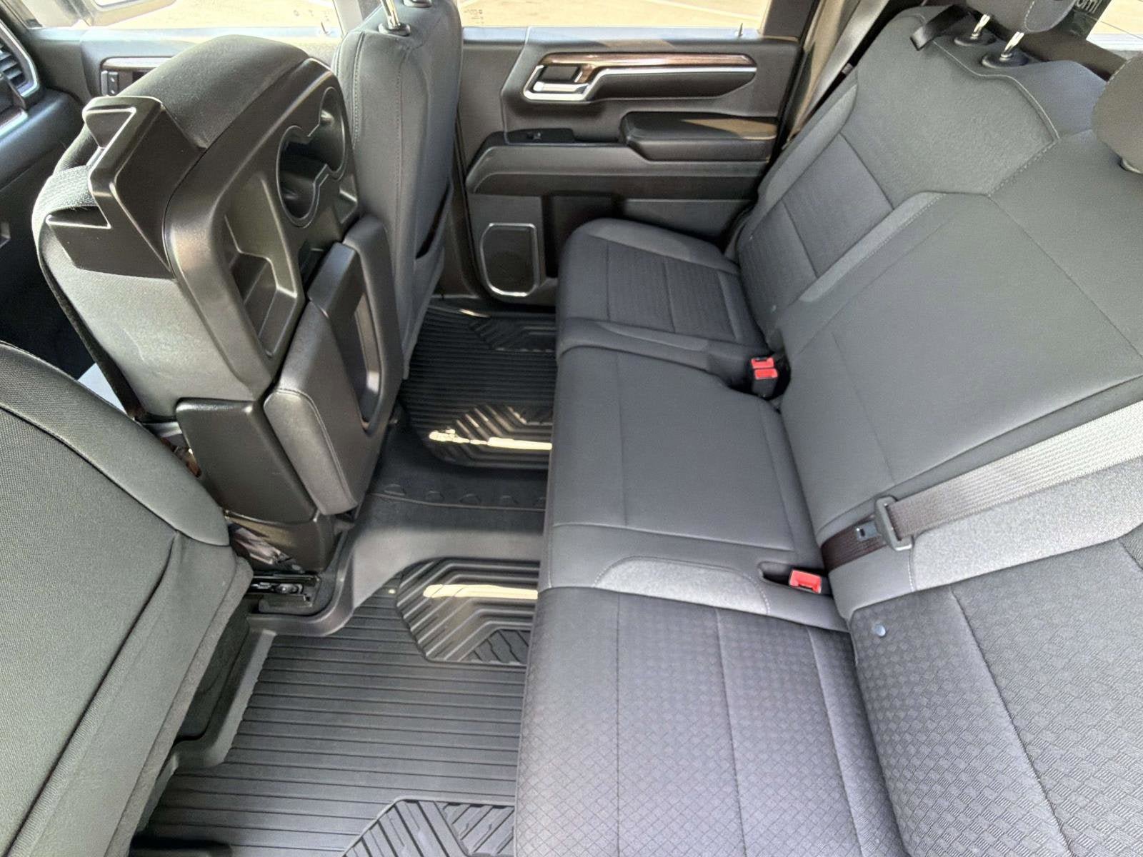 Certified 2024 Chevrolet Silverado 2500 LT AWD/4WD image 4
