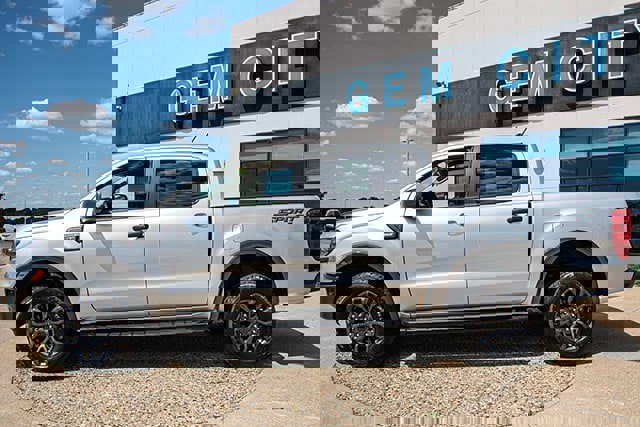 Used 2019 Ford Ranger XLT w/ Equipment Group 301A Mid image 2