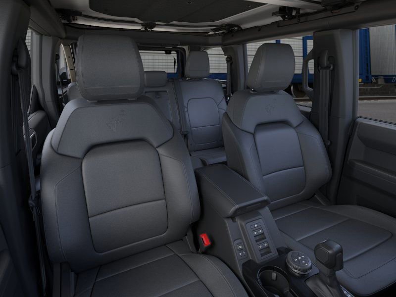 New 2026 Ford Bronco Outer Banks image 9