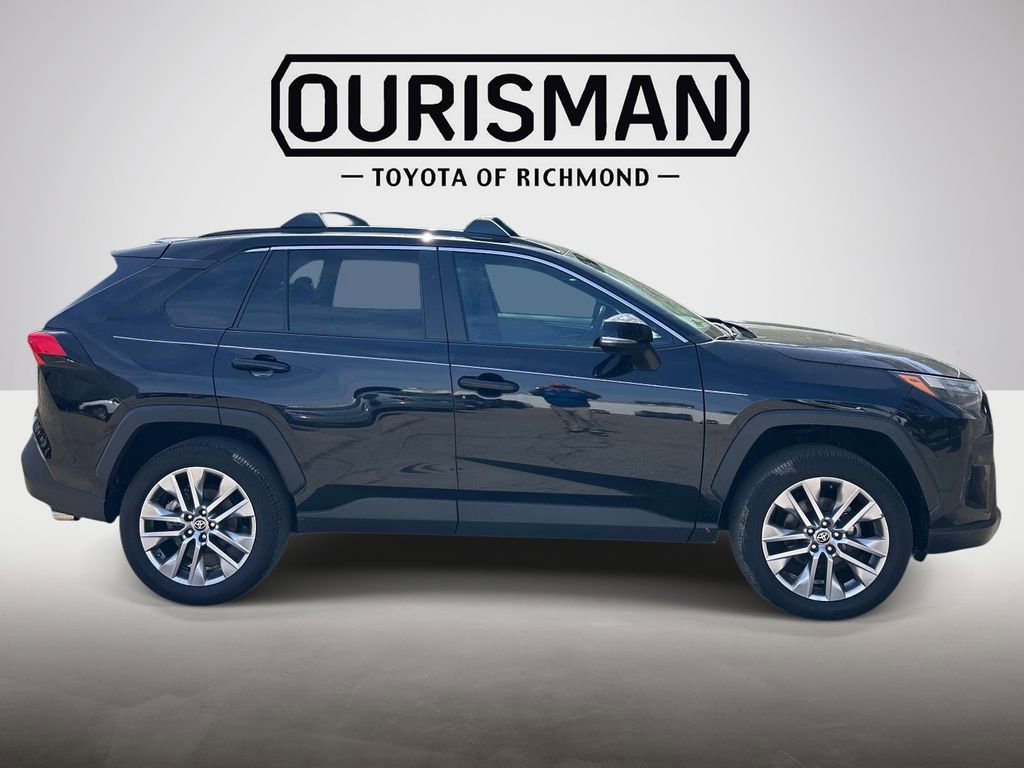 Certified 2022 Toyota RAV4 XLE Premium image 2