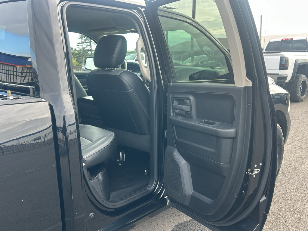 Used 2023 RAM 1500 Tradesman AWD/4WD image 27