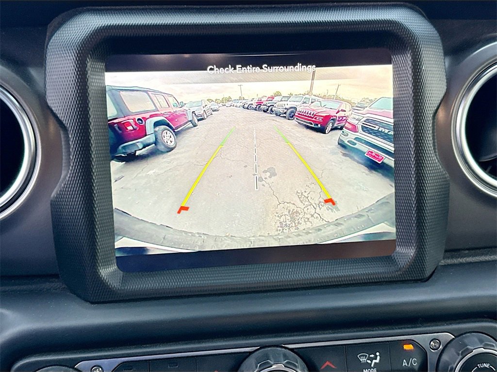 Used 2021 Jeep Wrangler Unlimited Rubicon 4xe w/ Cold Weather Group image 15