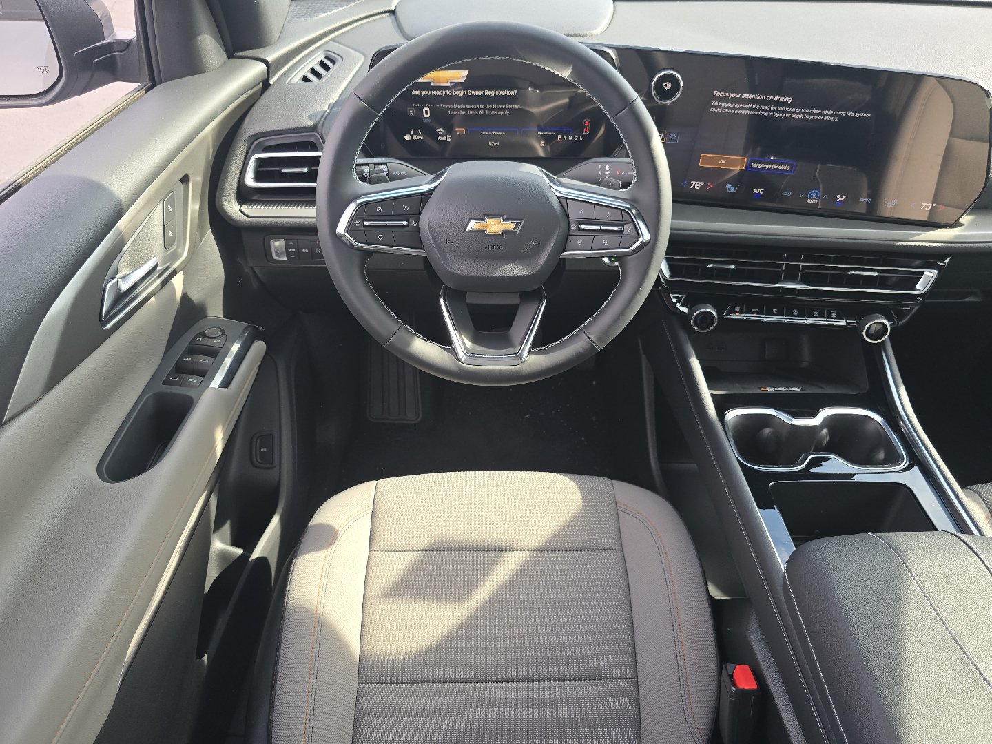 New 2026 Chevrolet Traverse LT w/ Driver Confidence Package AWD/4WD image 23