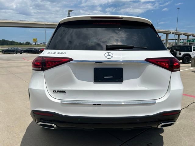 Used 2023 Mercedes-Benz GLE 350 w/ AMG Line Exterior image 2