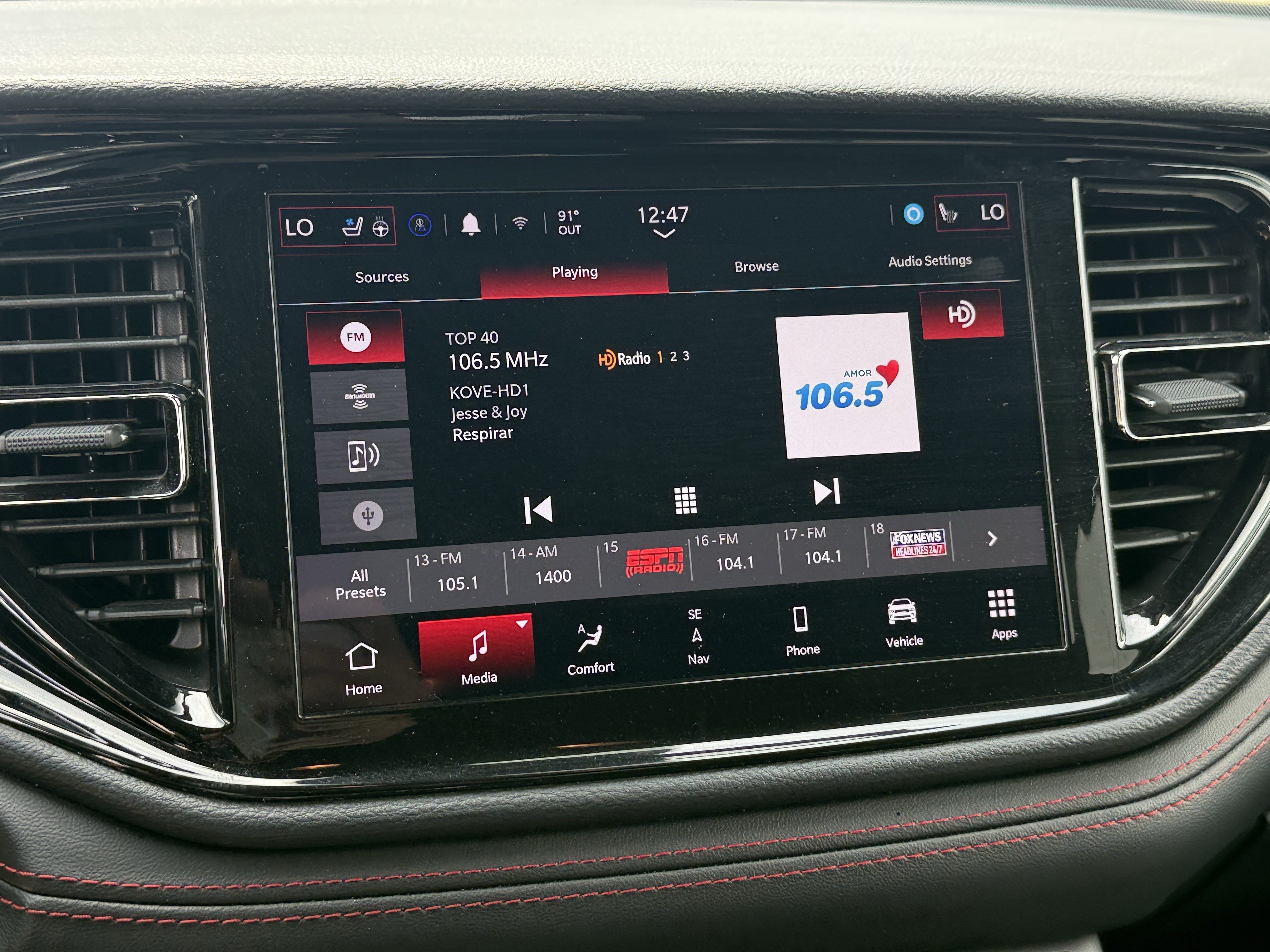 Used 2025 Dodge Durango GT AWD/4WD image 21