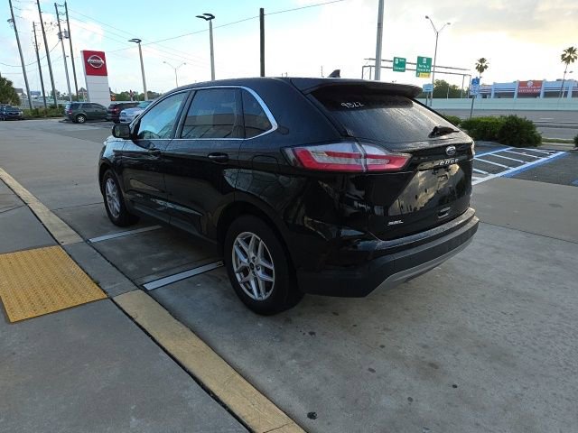 Used 2024 Ford Edge SEL AWD/4WD image 6