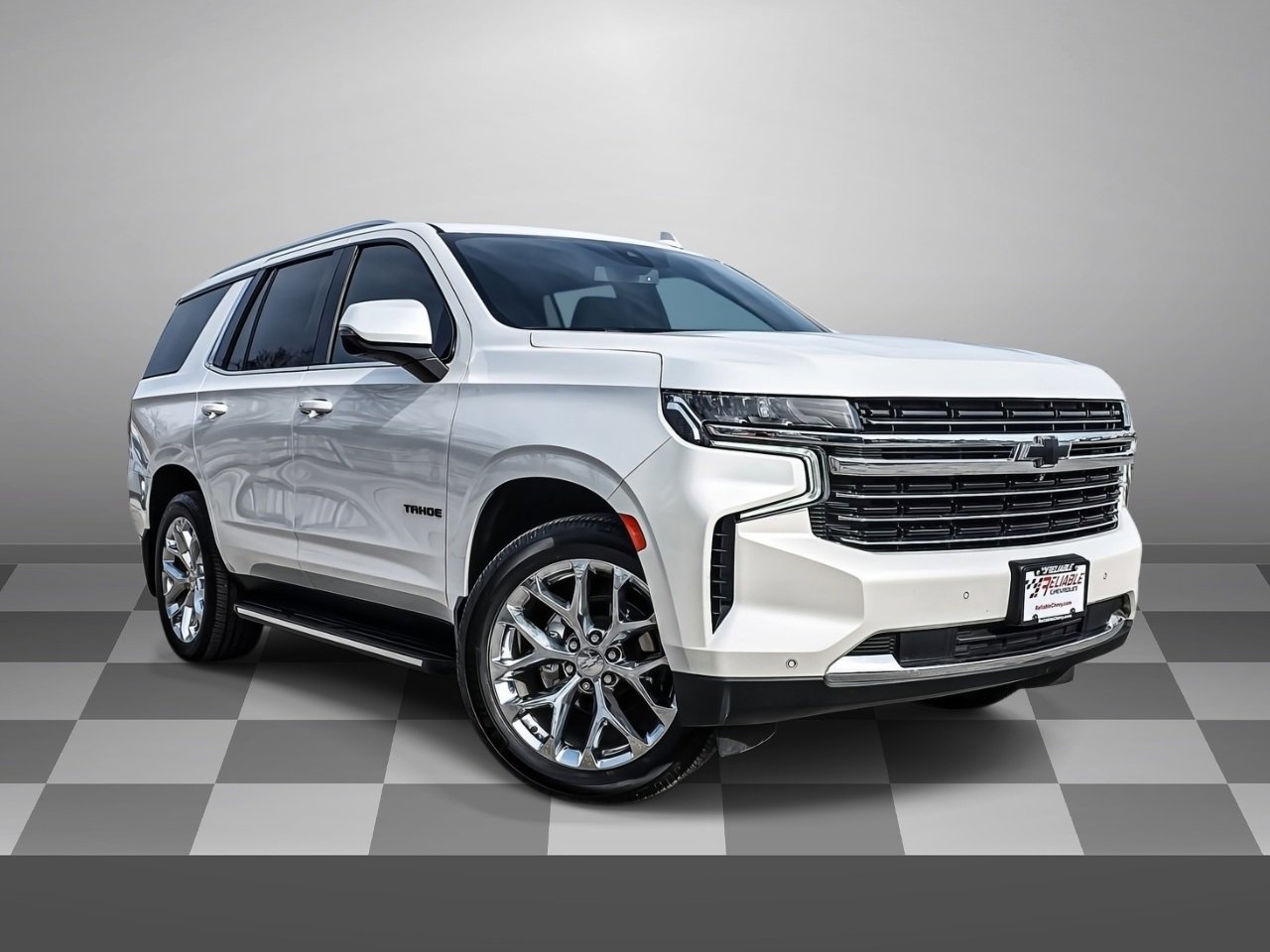 Used 2022 Chevrolet Tahoe LT w/ Luxury Package image 1